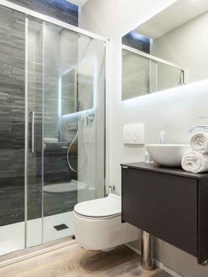 Easyhomes-City Centre Suites Milan Extérieur photo