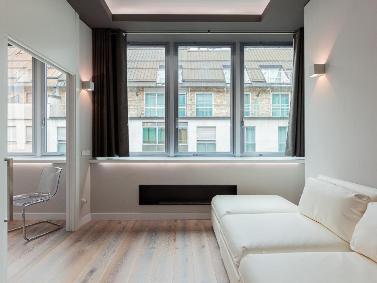 Easyhomes-City Centre Suites Milan Extérieur photo