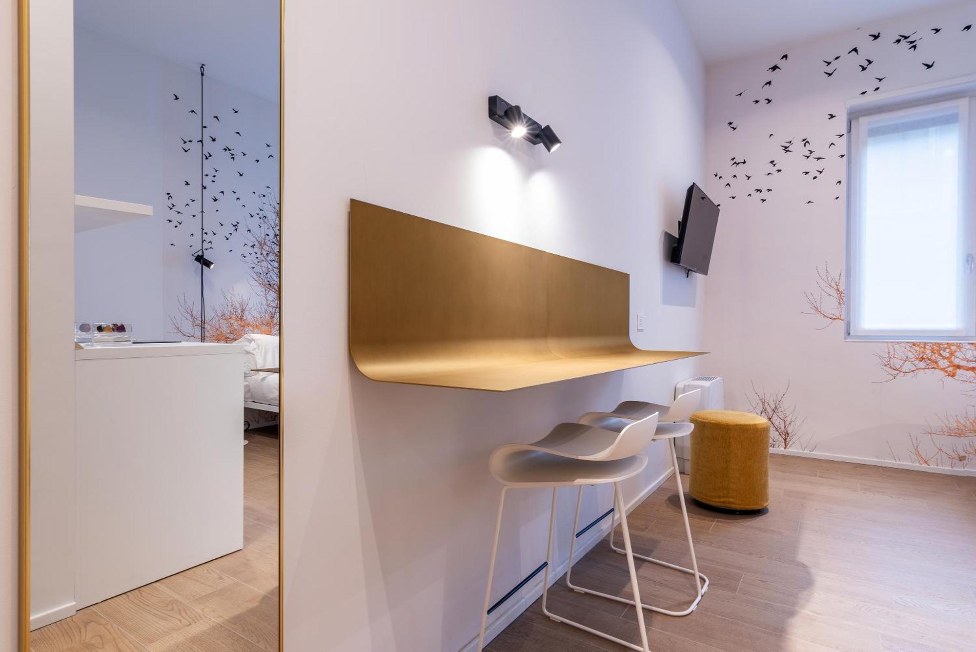 Easyhomes-City Centre Suites Milan Extérieur photo