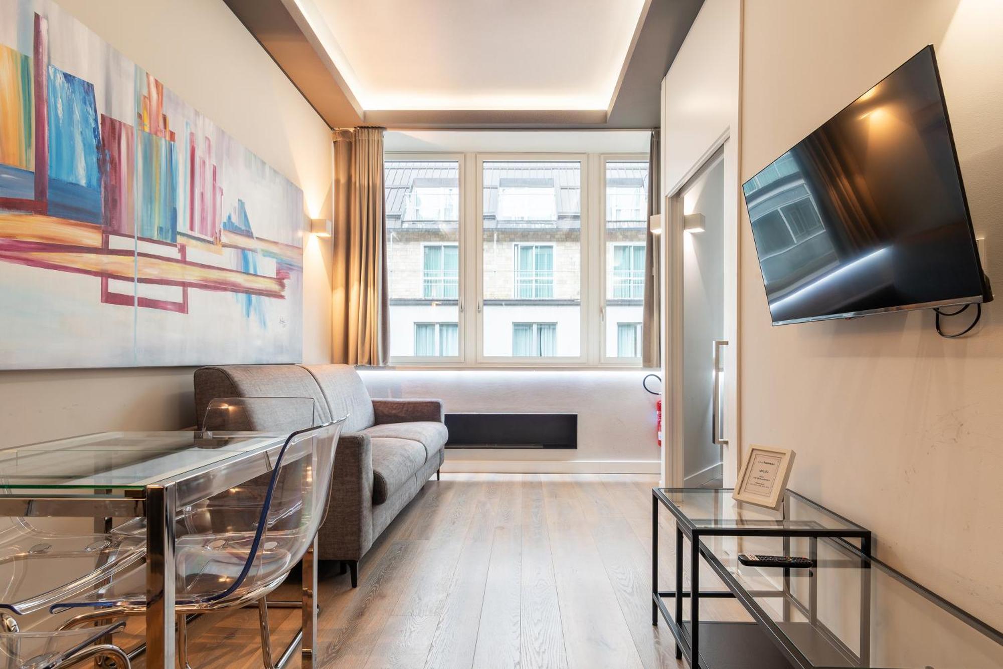 Easyhomes-City Centre Suites Milan Extérieur photo