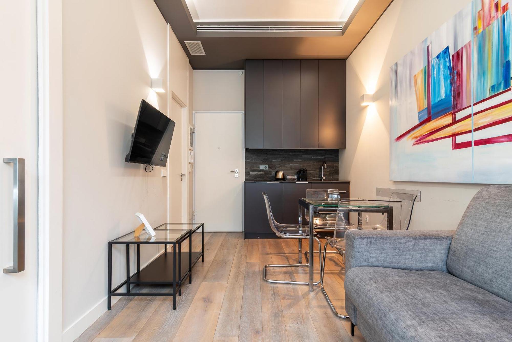Easyhomes-City Centre Suites Milan Extérieur photo